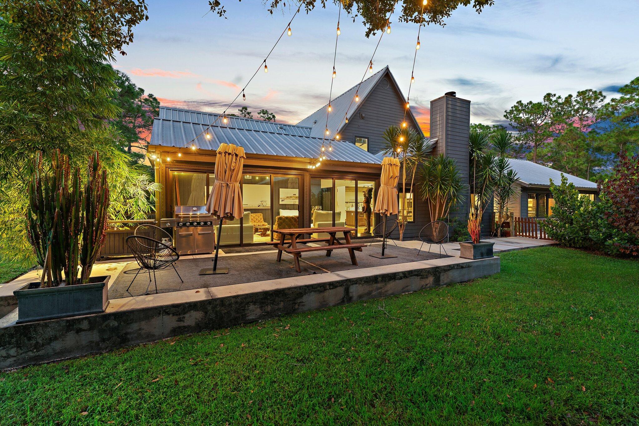 12142 157th Street N