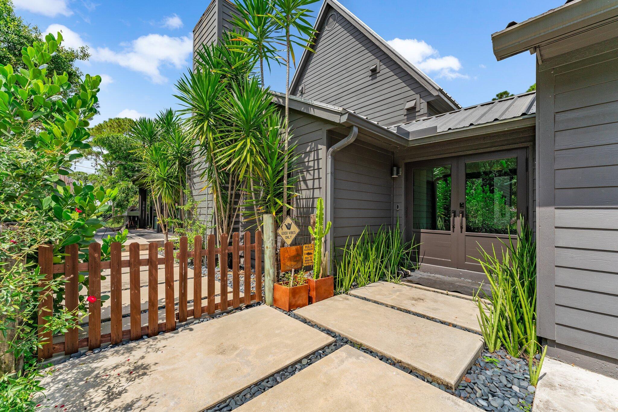 12142 157th Street N