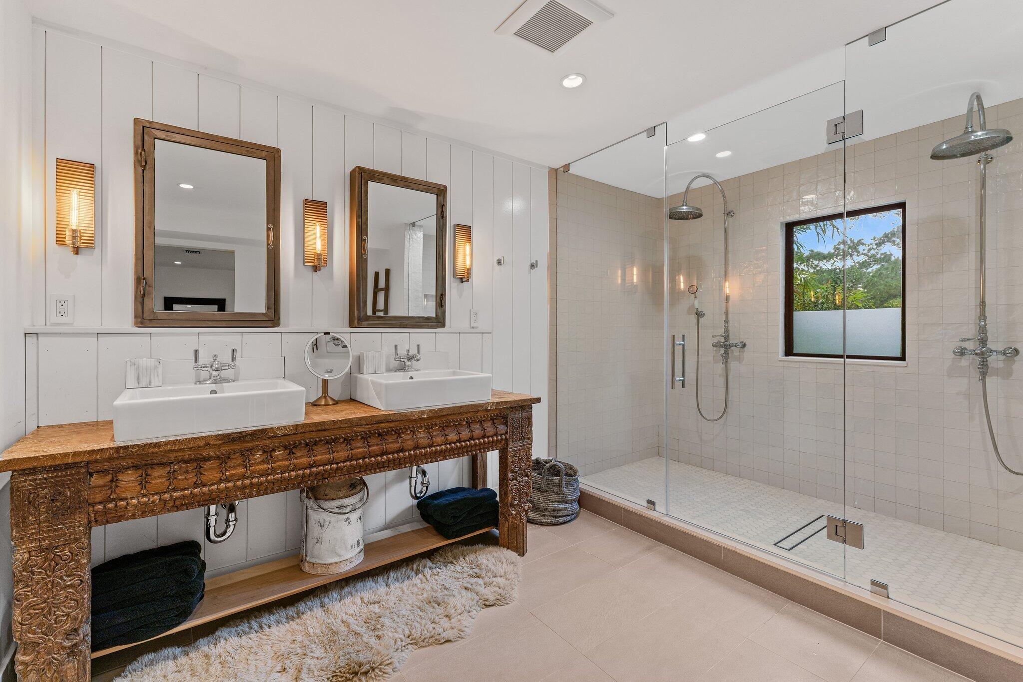 12142 157th Street N