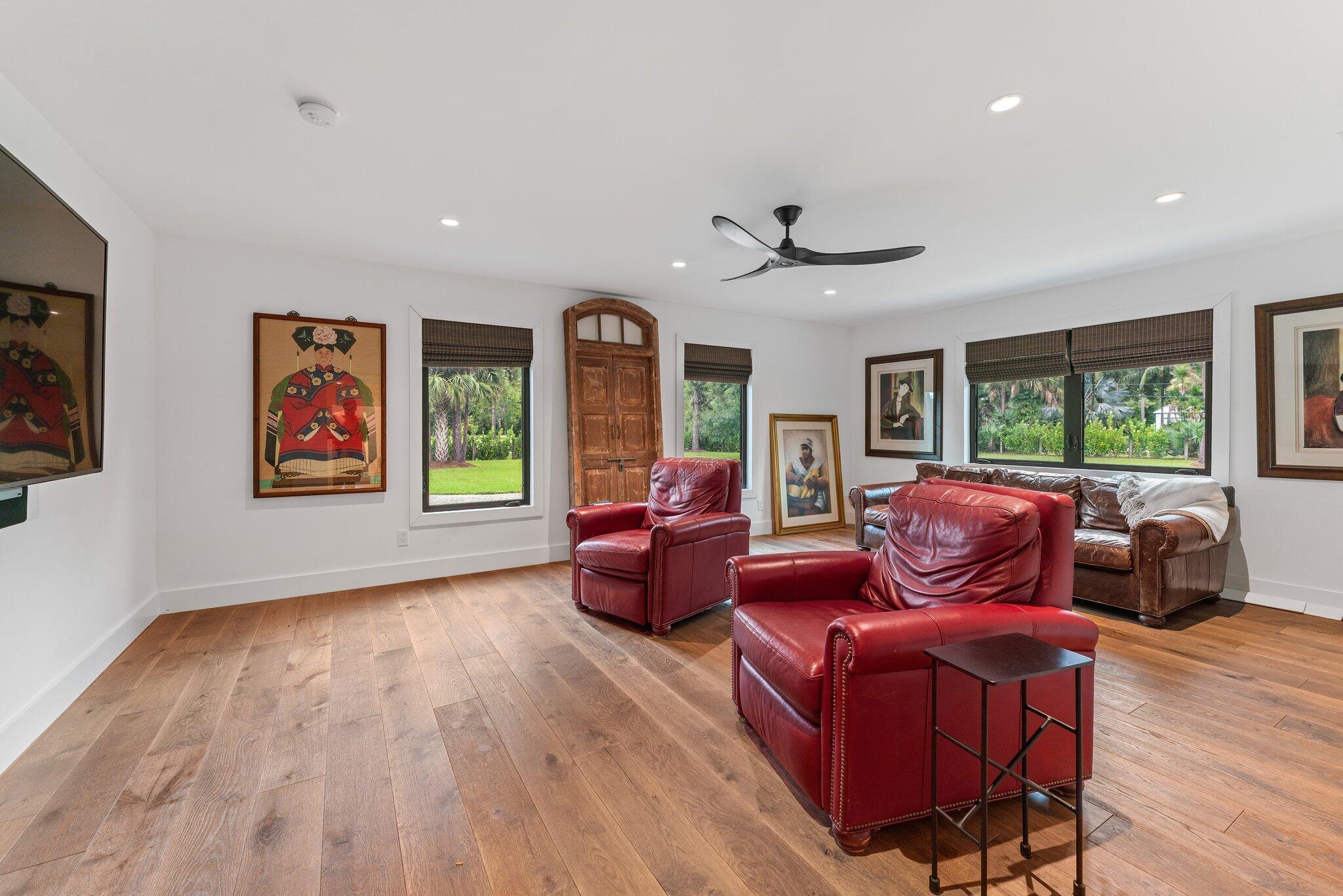 12142 157th Street N