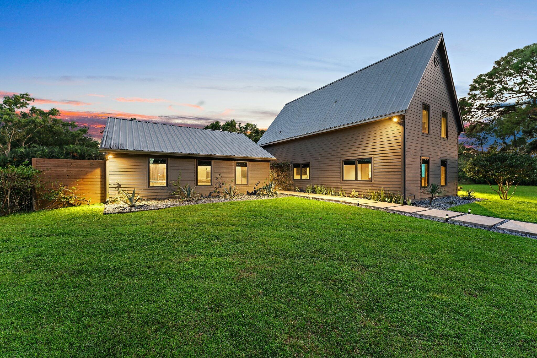 12142 157th Street N