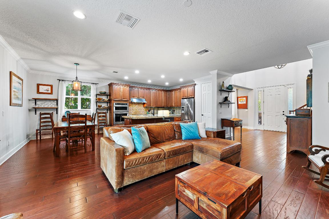 2839 E Mallory Boulevard