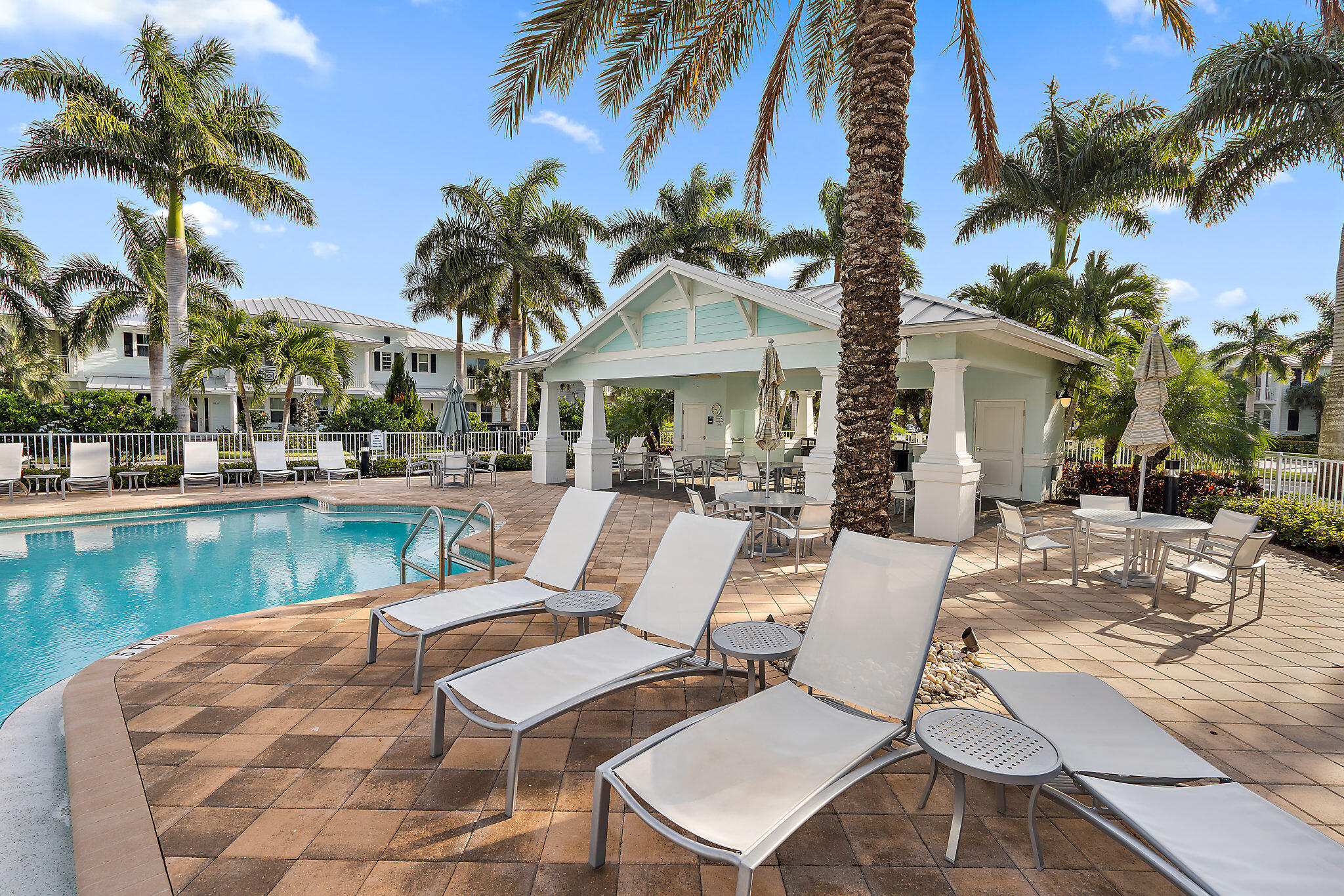 2839 E Mallory Boulevard