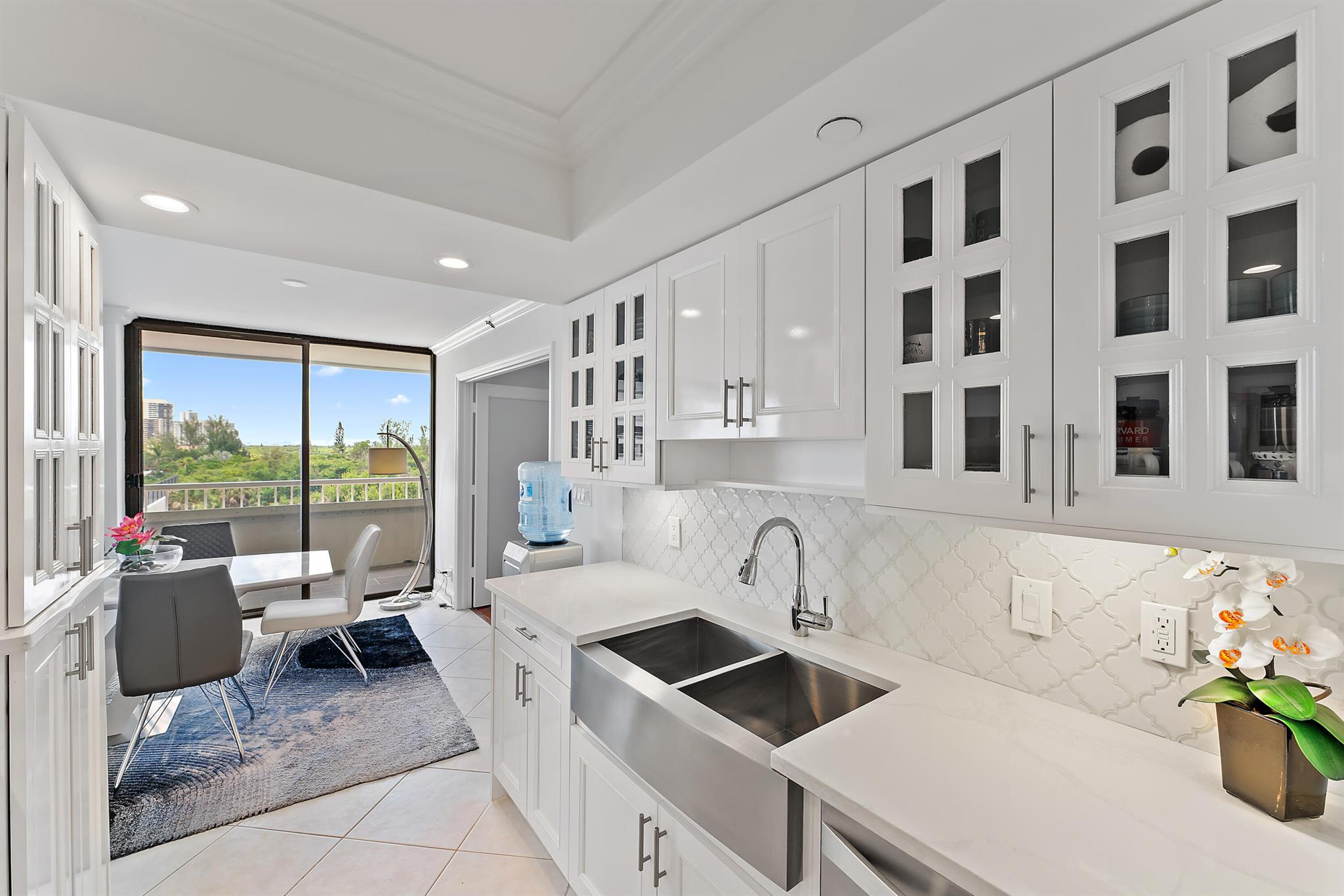 5280 N Ocean Drive 2 F