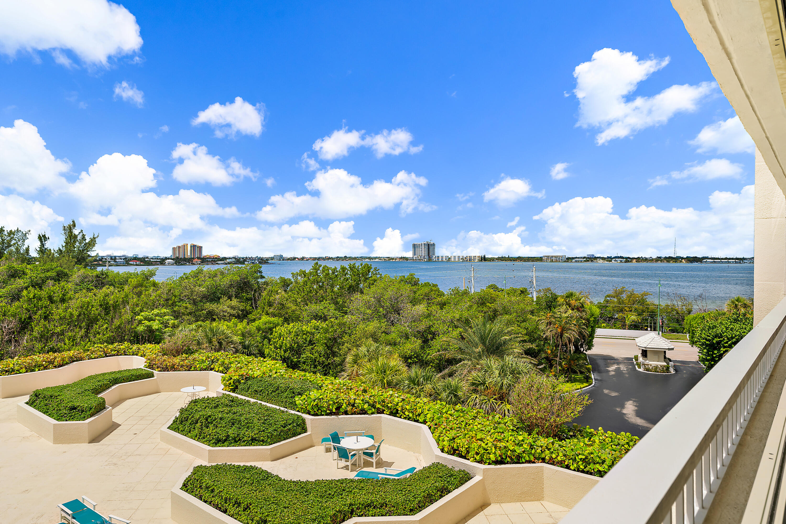 5280 N Ocean Drive 2 F