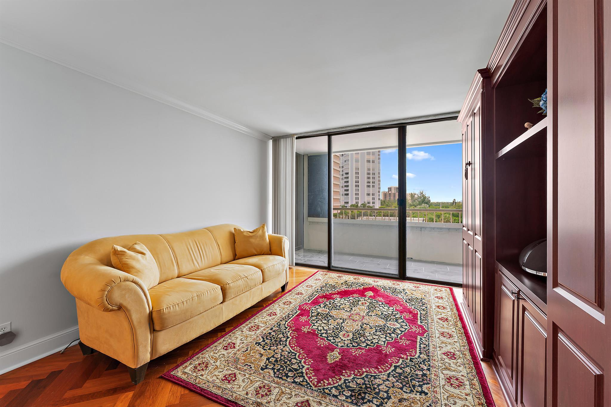 5280 N Ocean Drive 2 F