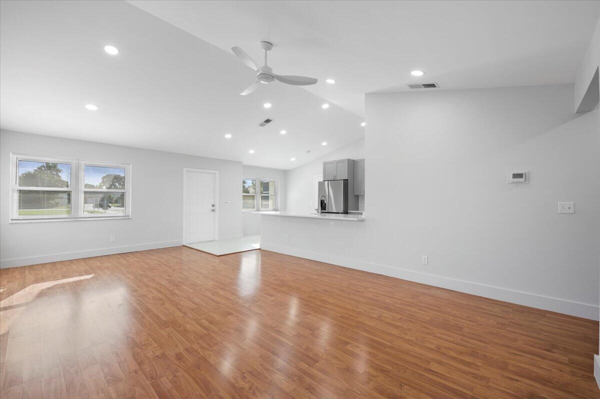 196 Raintree Trail