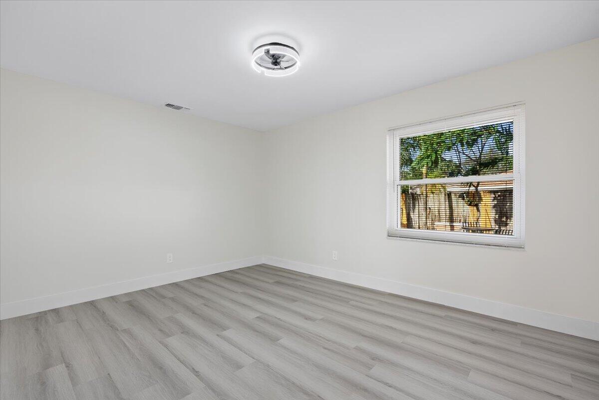 196 Raintree Trail