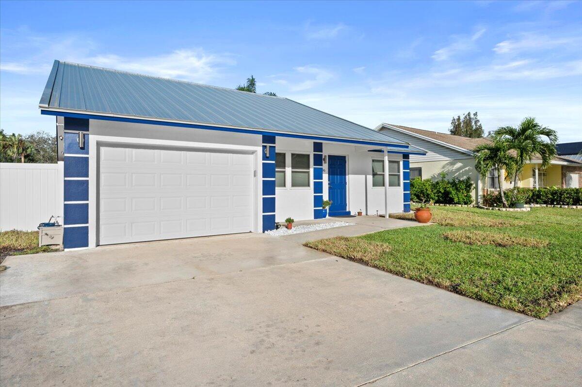196 Raintree Trail