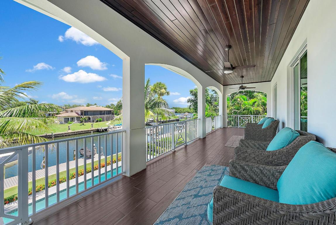 8599 SE Sabal Street