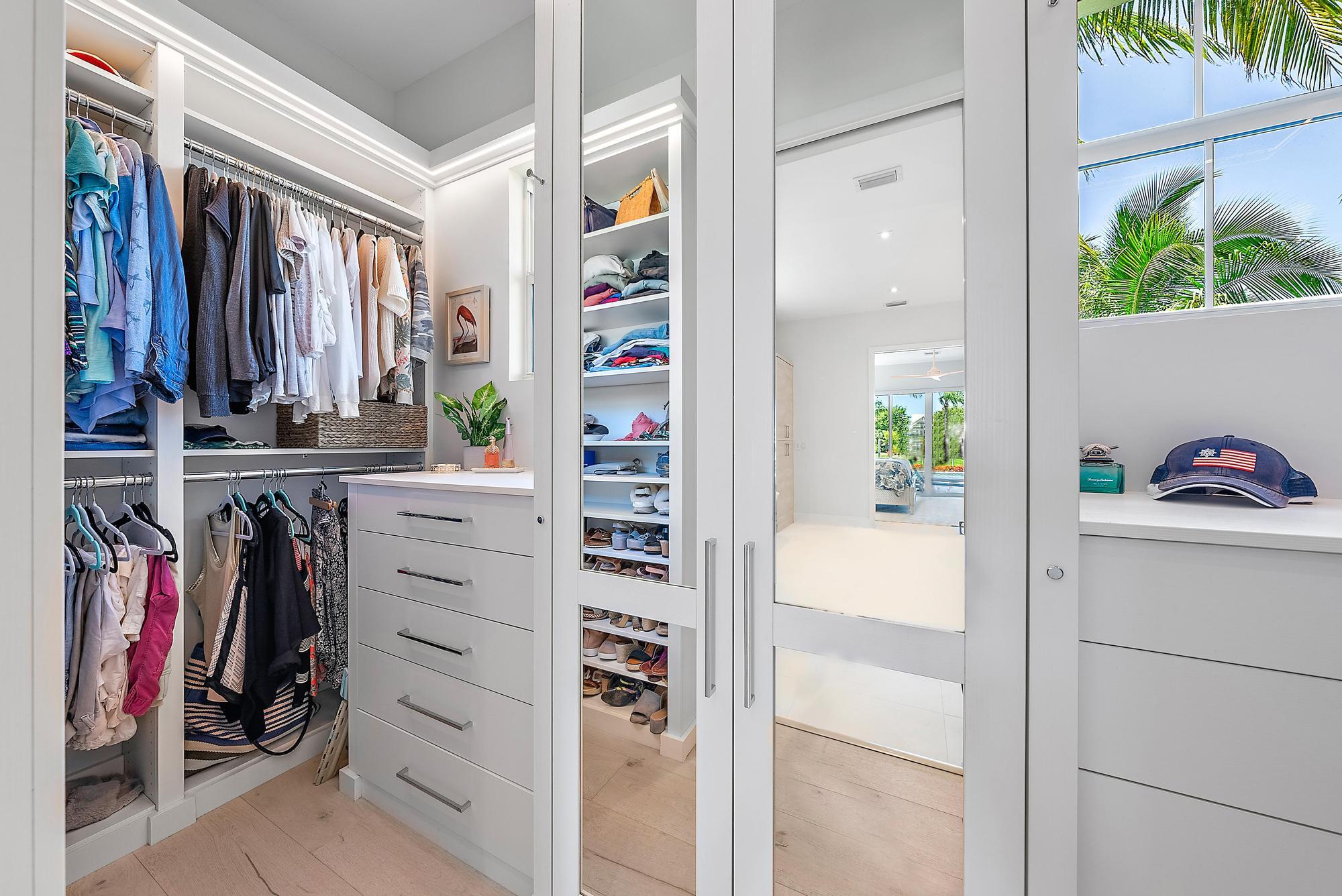 8599 SE Sabal Street