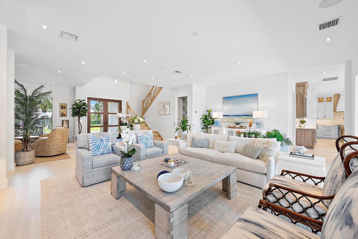 8599 SE Sabal Street