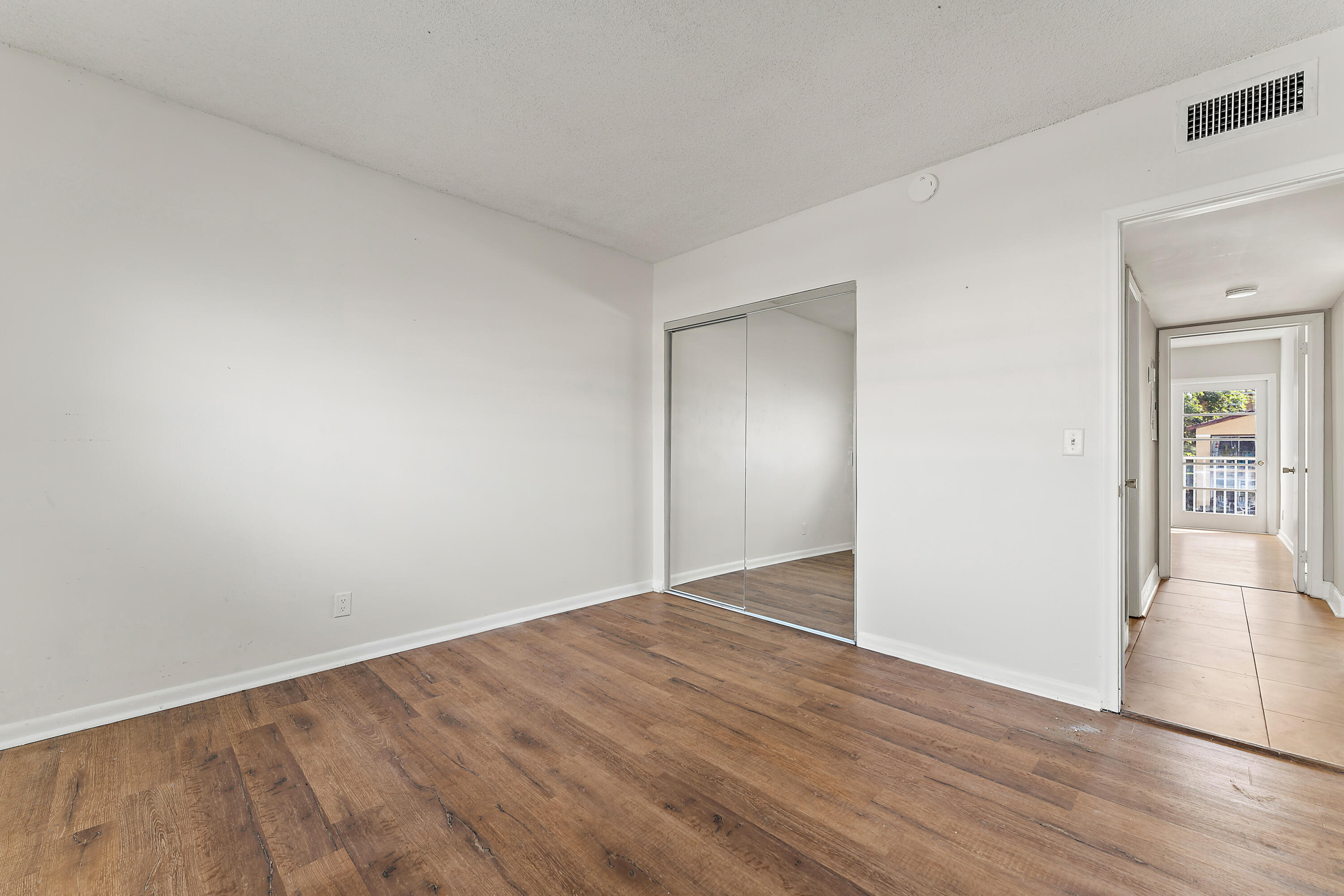 120 Lehane Terrace 207