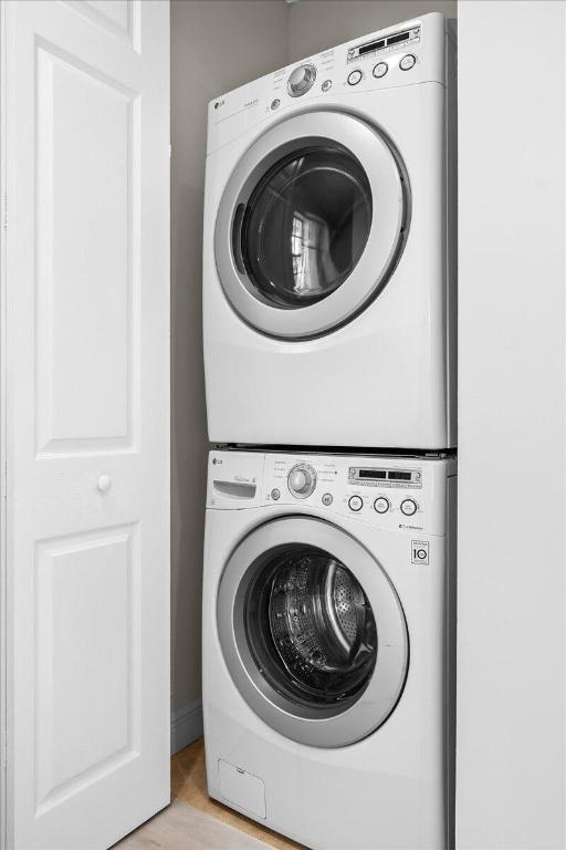 802 University Boulevard