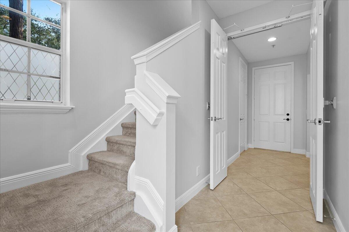 802 University Boulevard