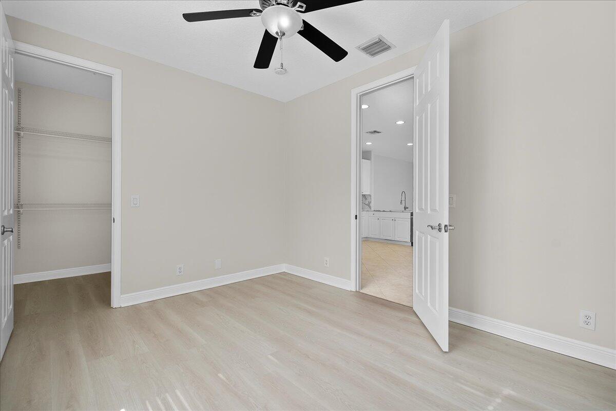 802 University Boulevard