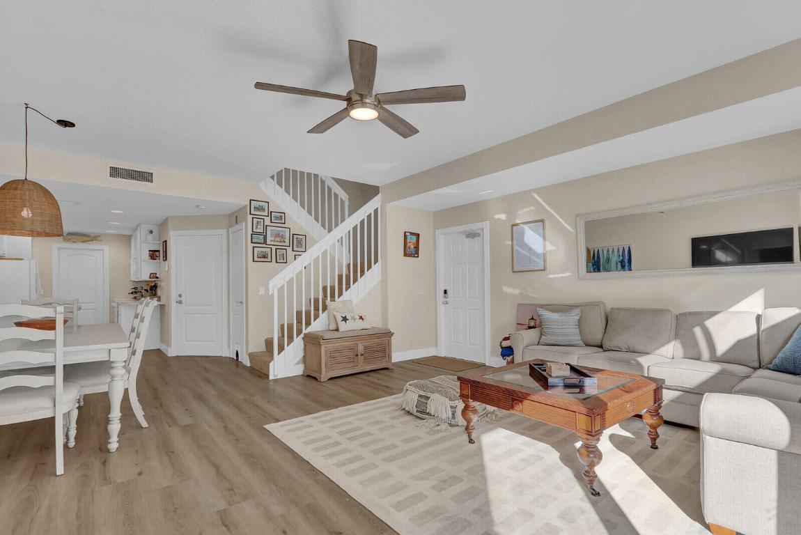 434 Capistrano Drive