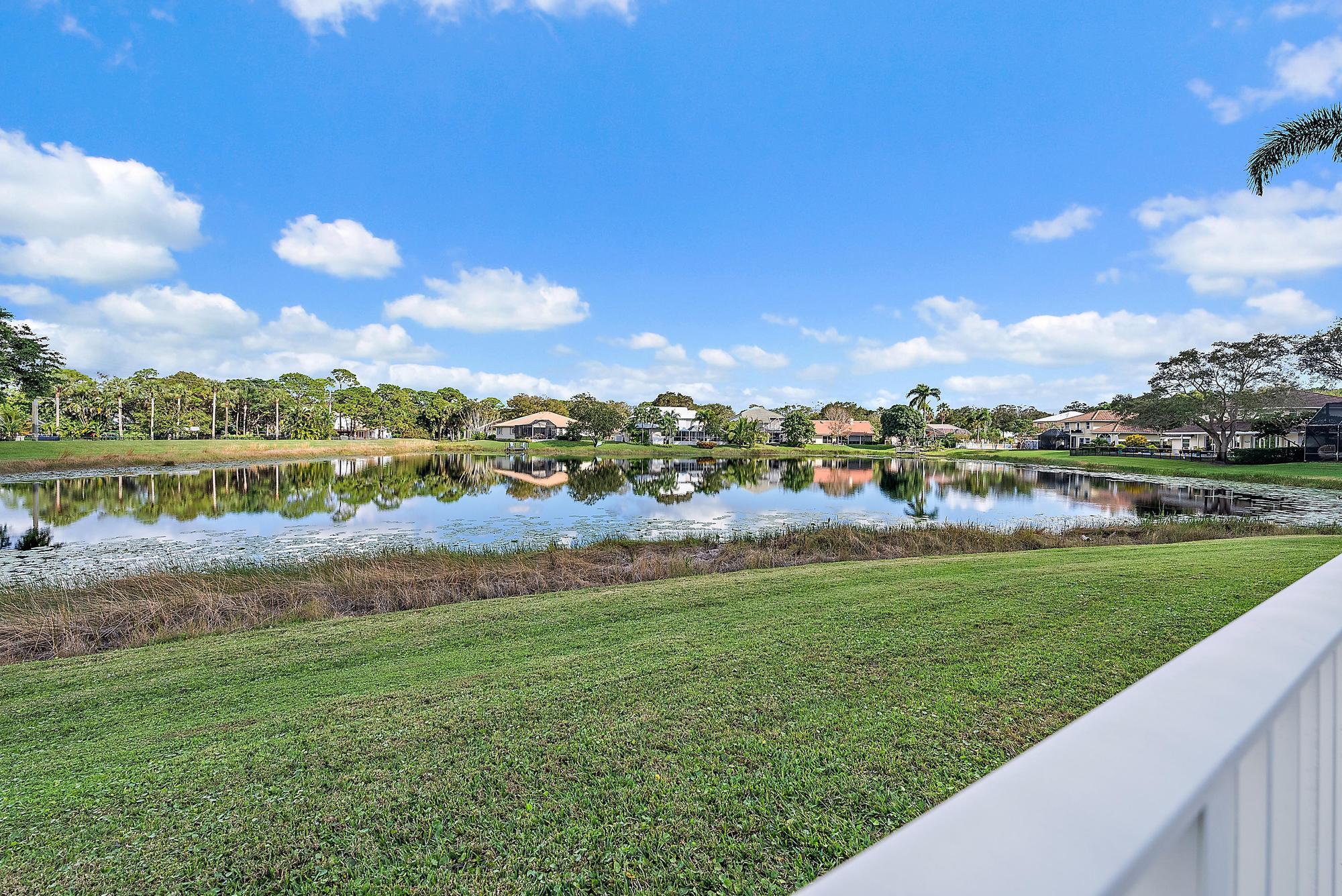 19136 Dawnwood Court