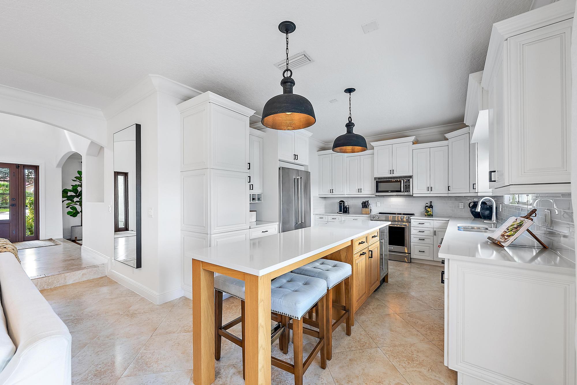 19136 Dawnwood Court