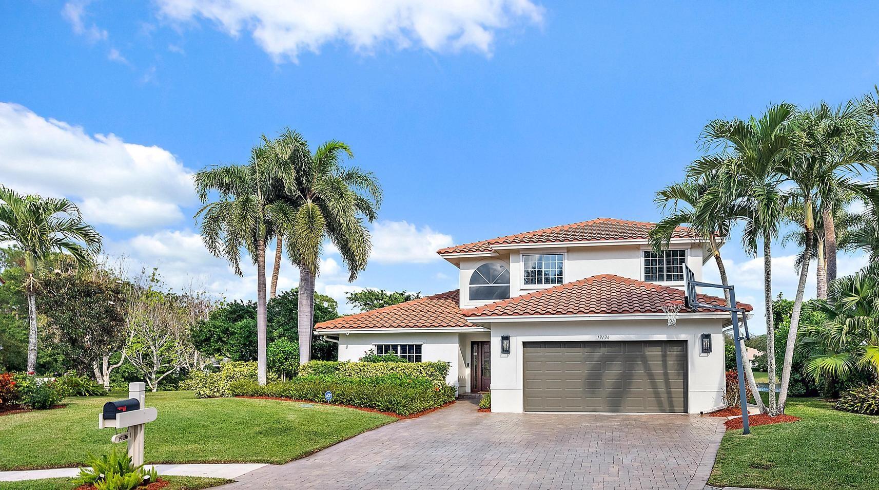 19136 Dawnwood Court