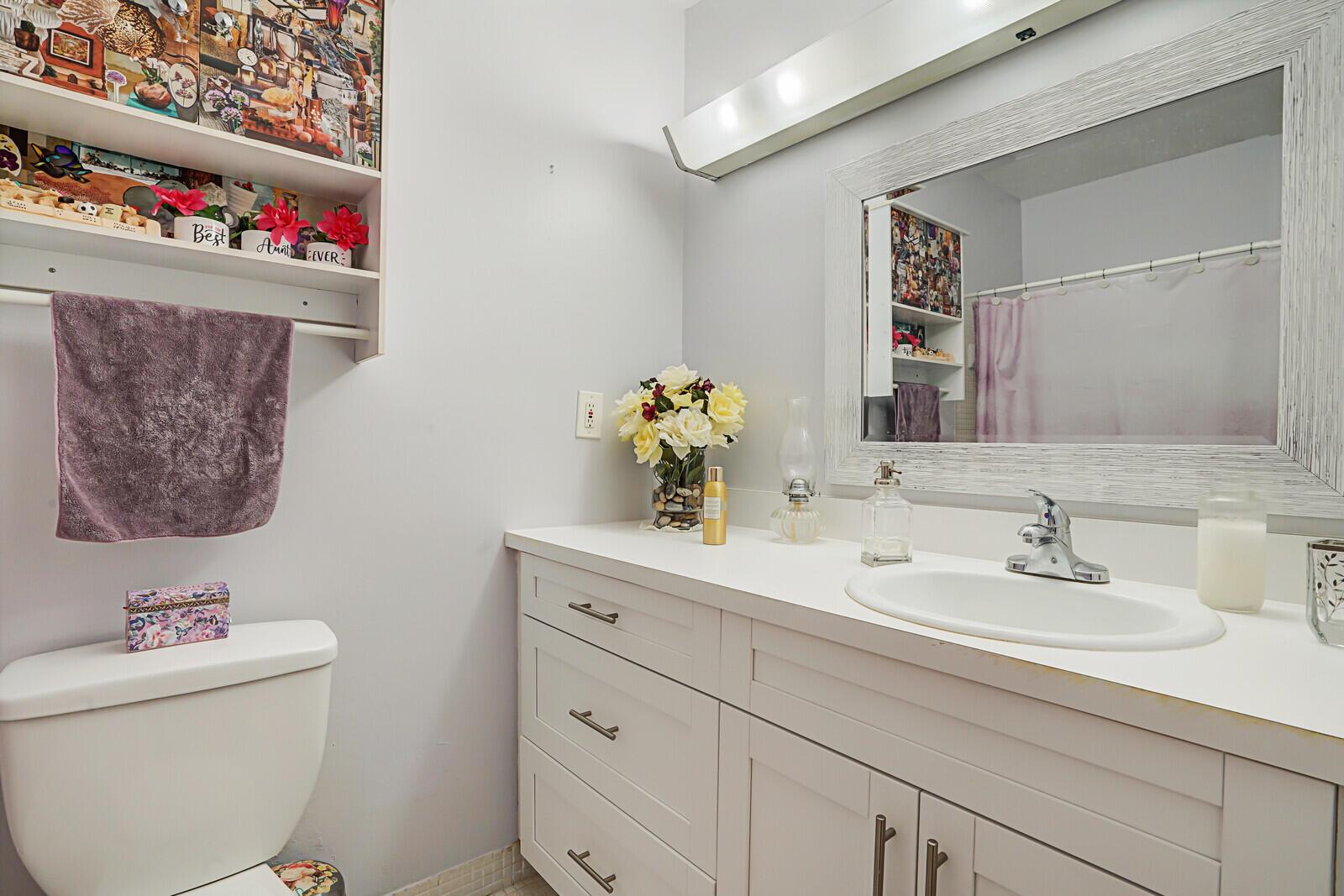 670 High Point Boulevard N A