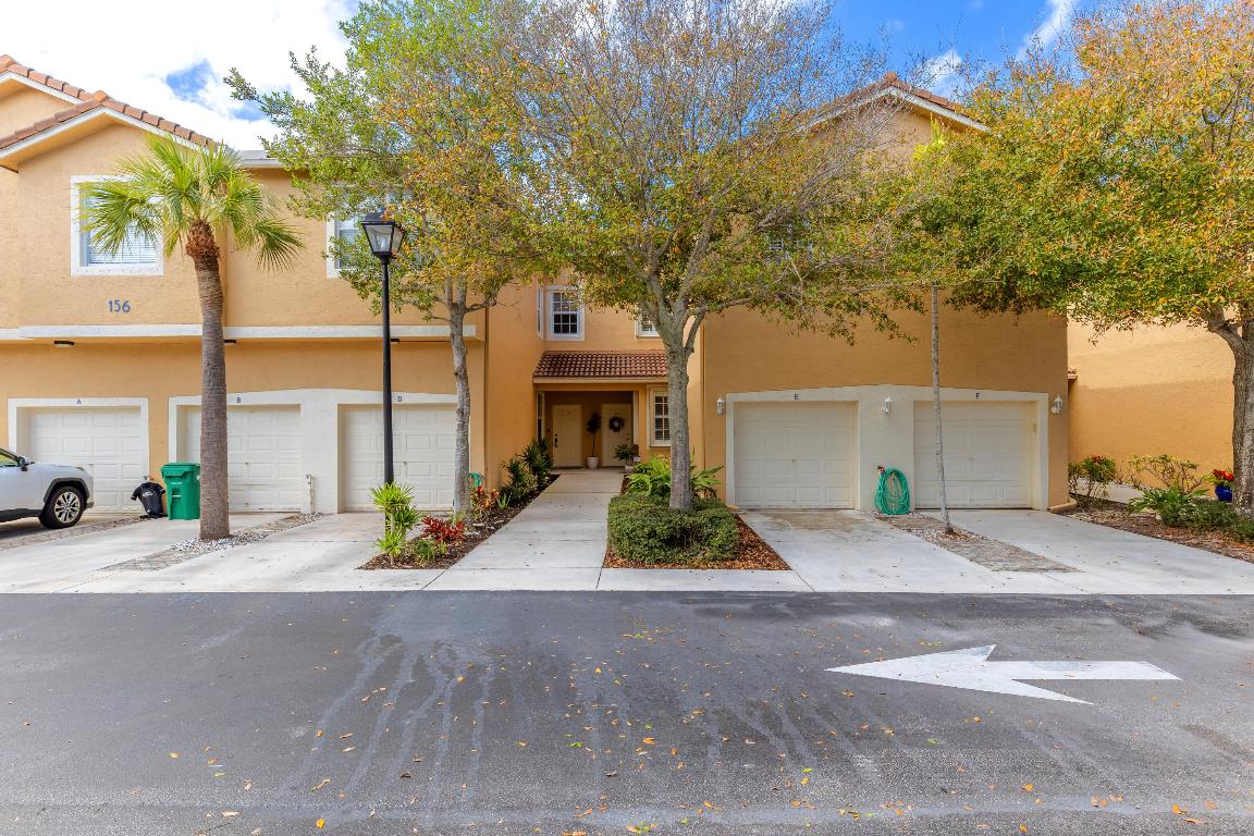 156 Village Boulevard E