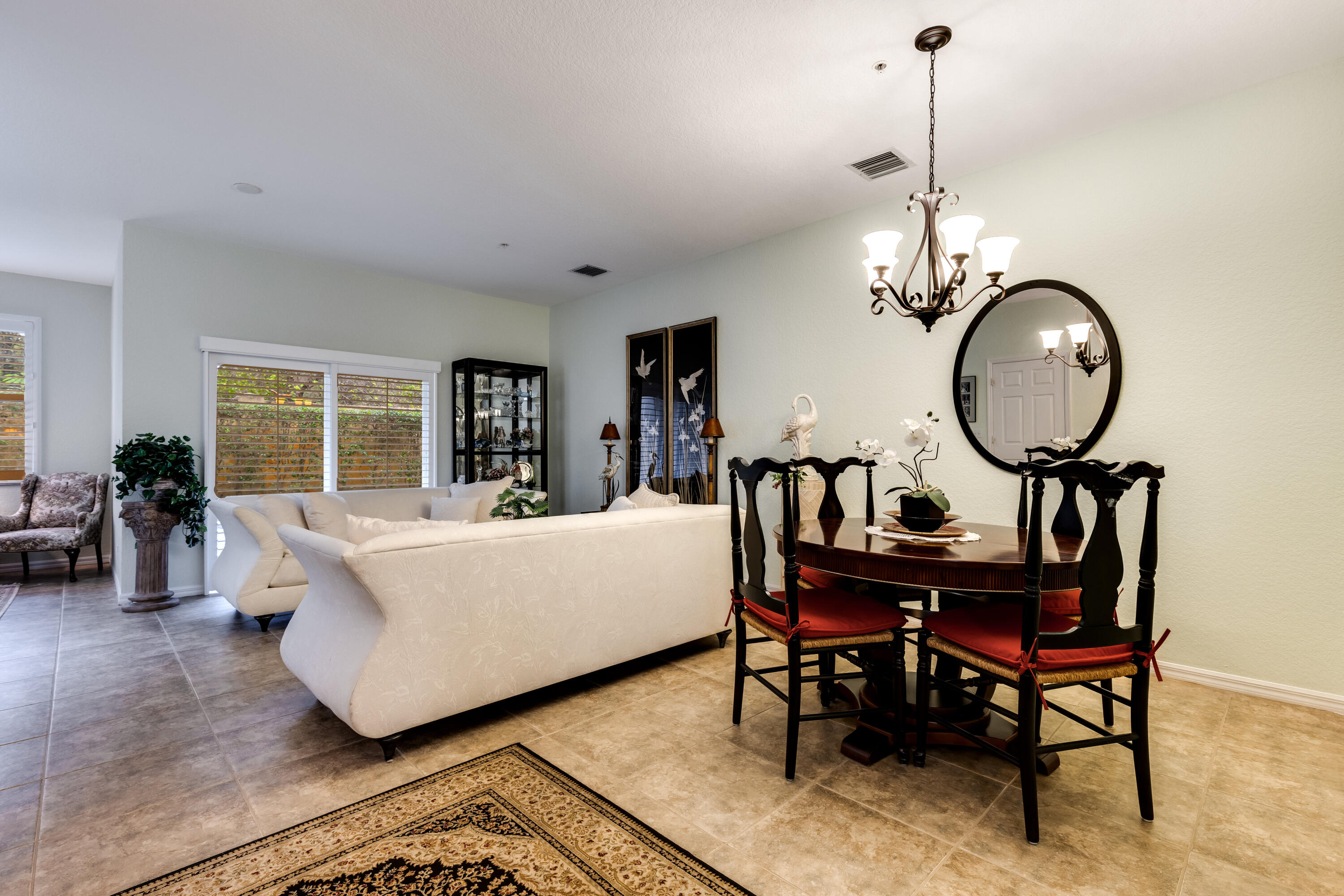 156 Village Boulevard E