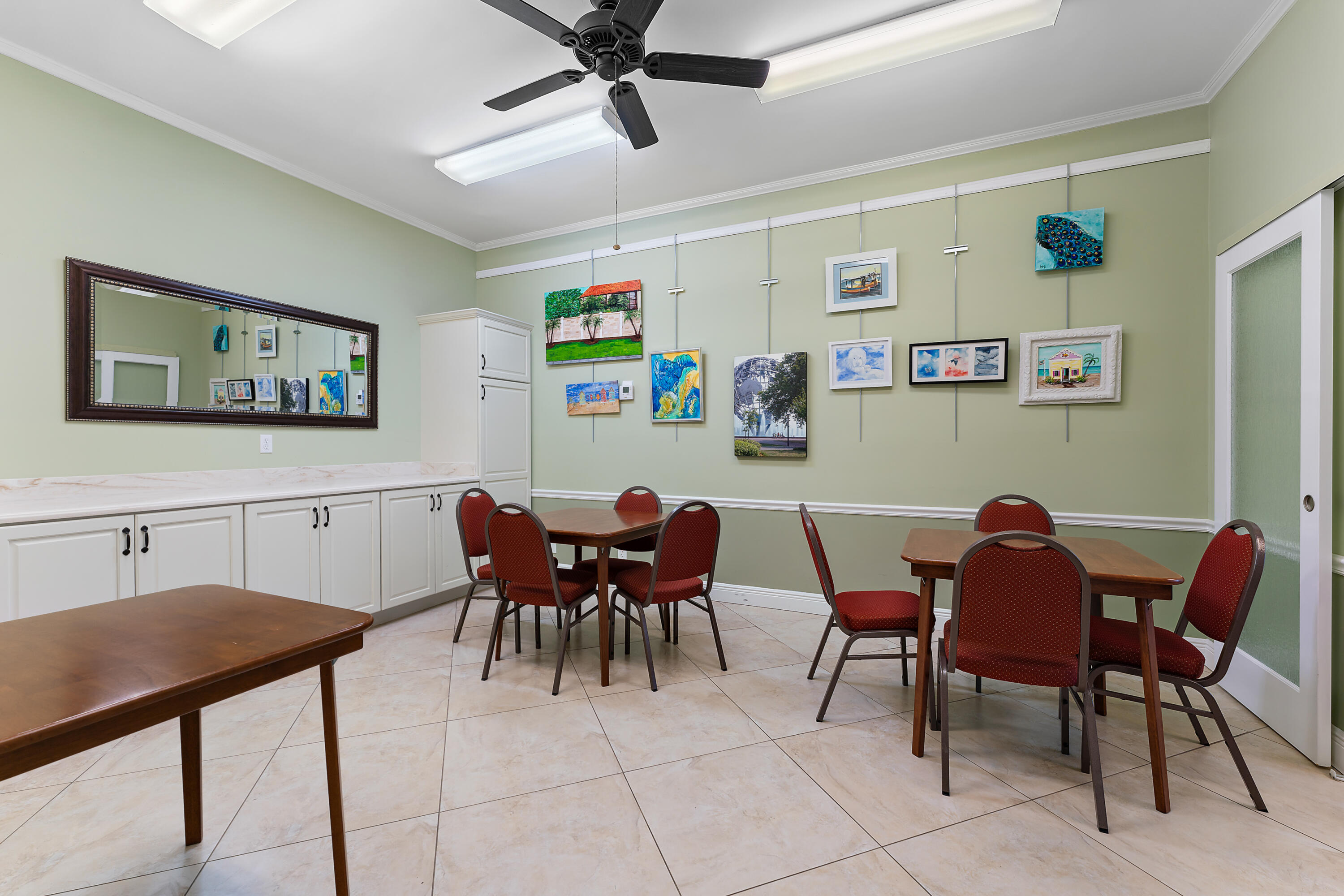 211 SW South River Drive 103