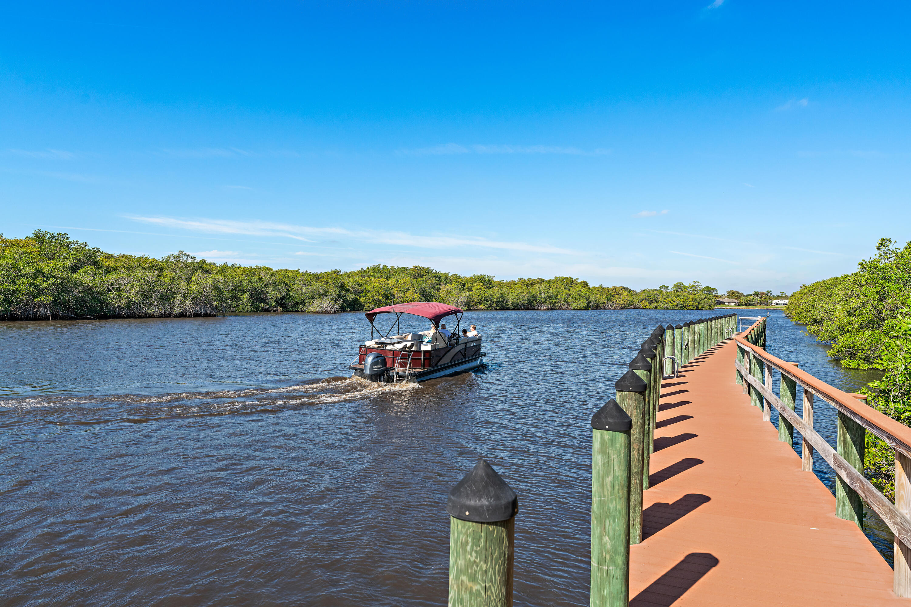 211 SW South River Drive 103