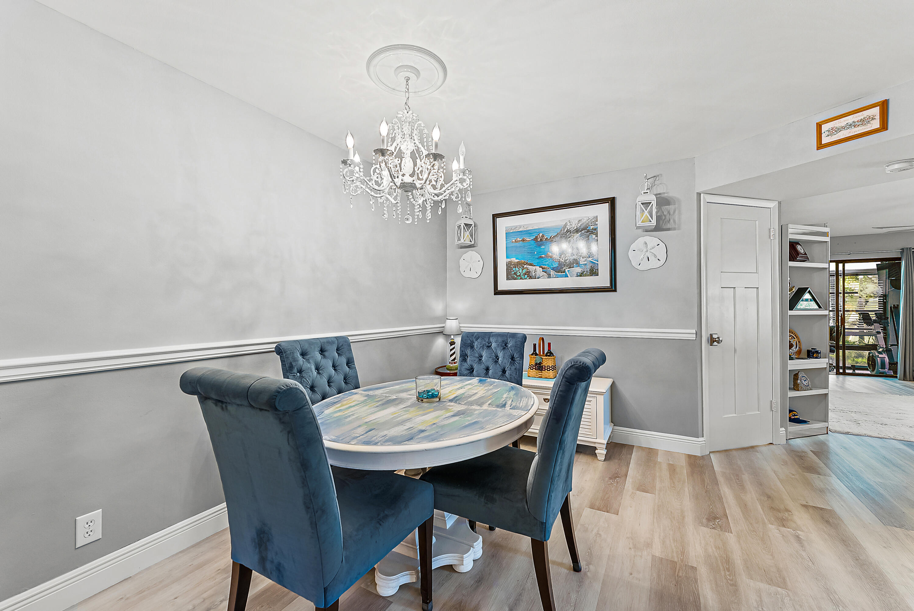 211 SW South River Drive 103