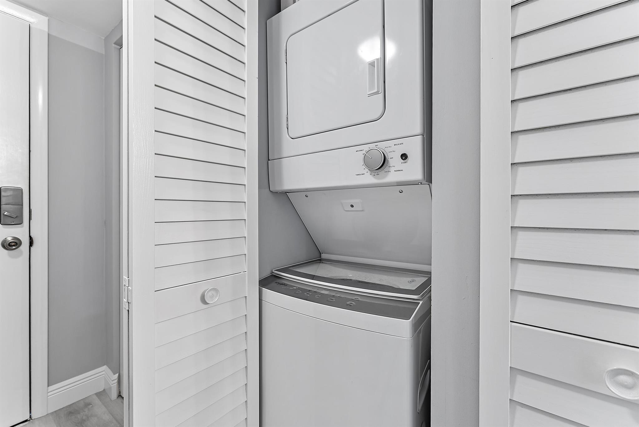 211 SW South River Drive 103