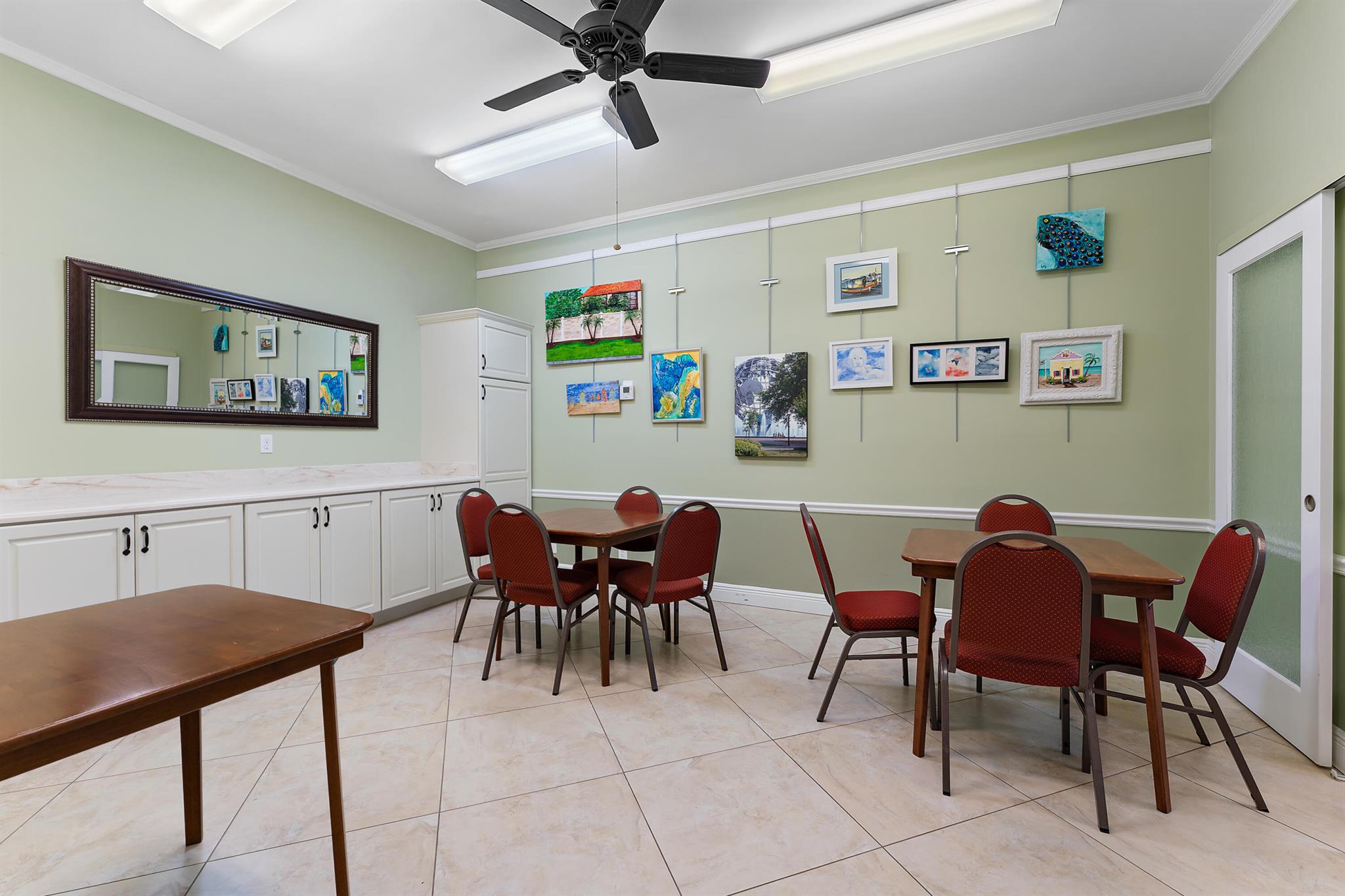 211 SW South River Drive 103