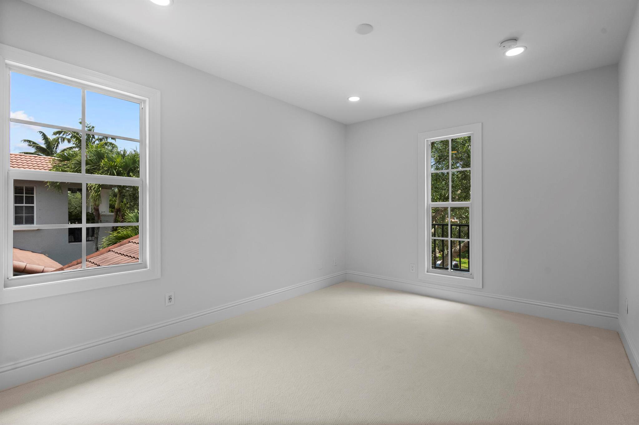 1423 E Barlow Court E