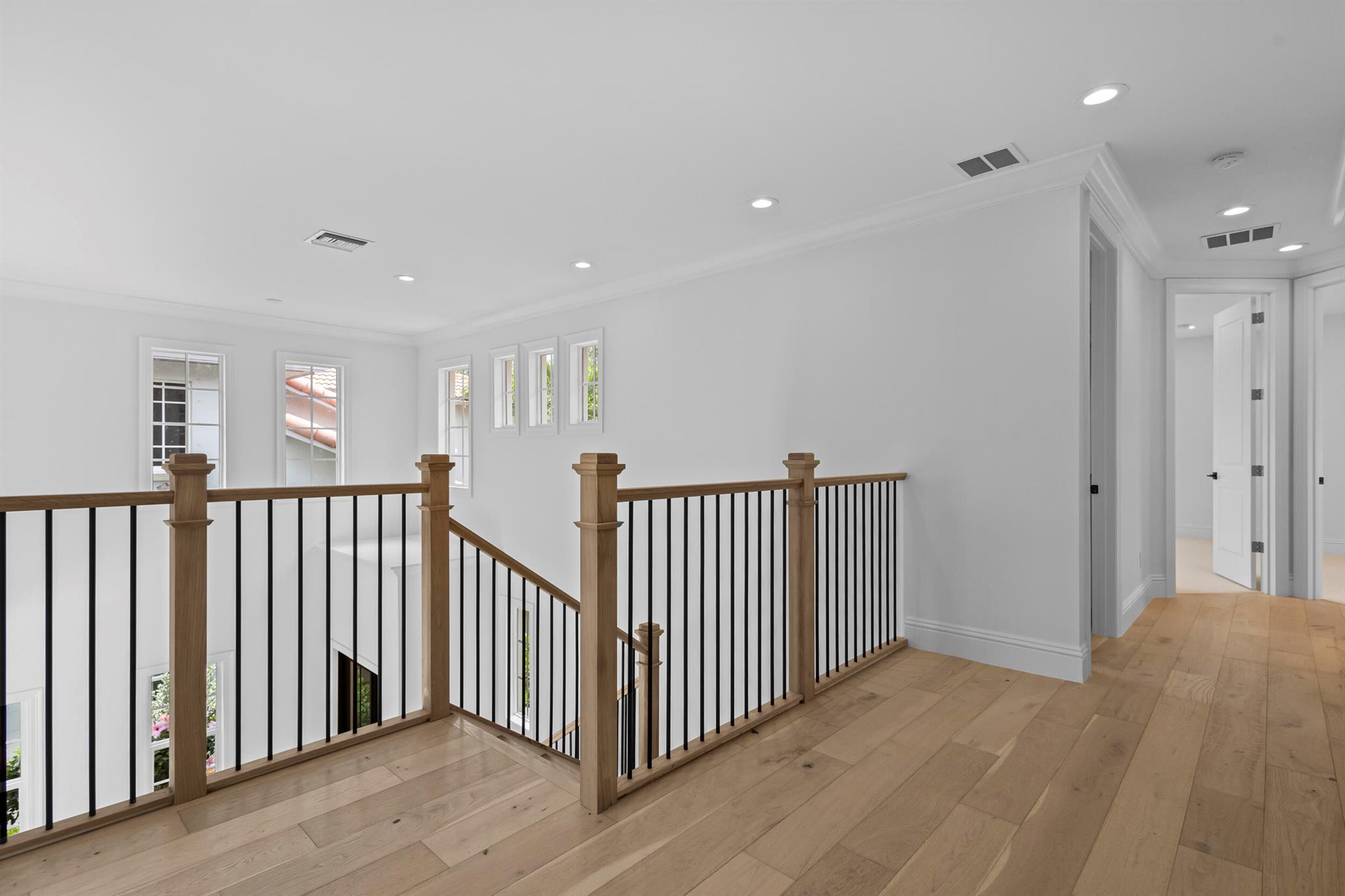 1423 E Barlow Court E