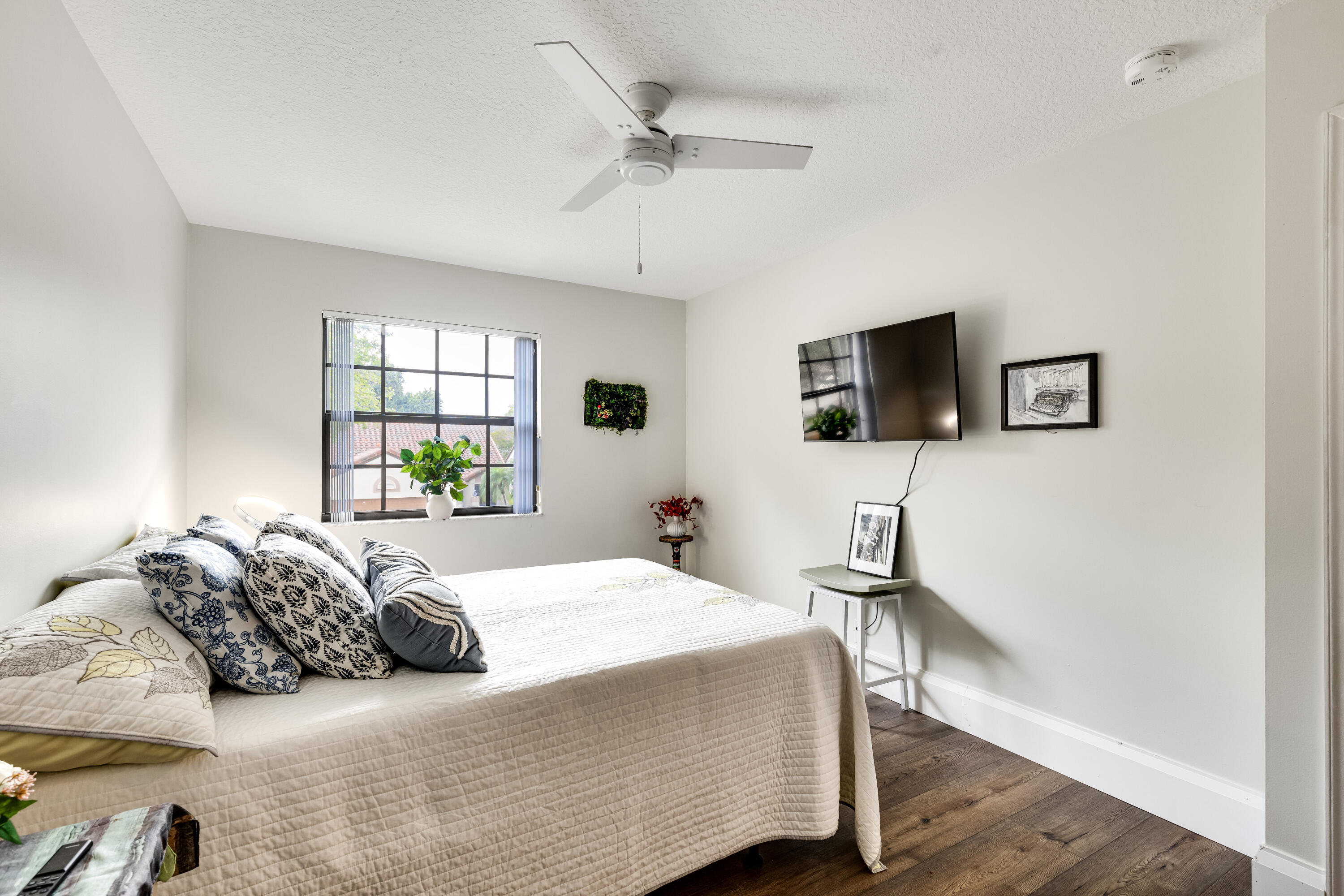 334 Eastwood Terrace