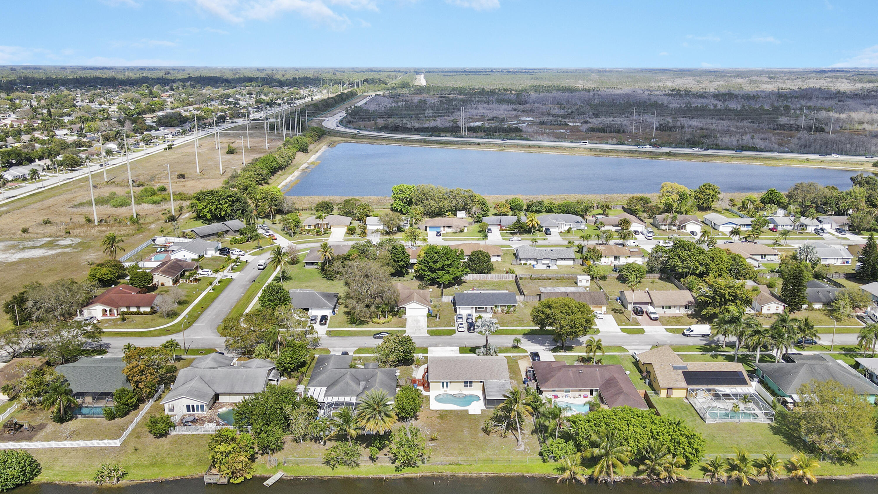 222 Las Palmas Street