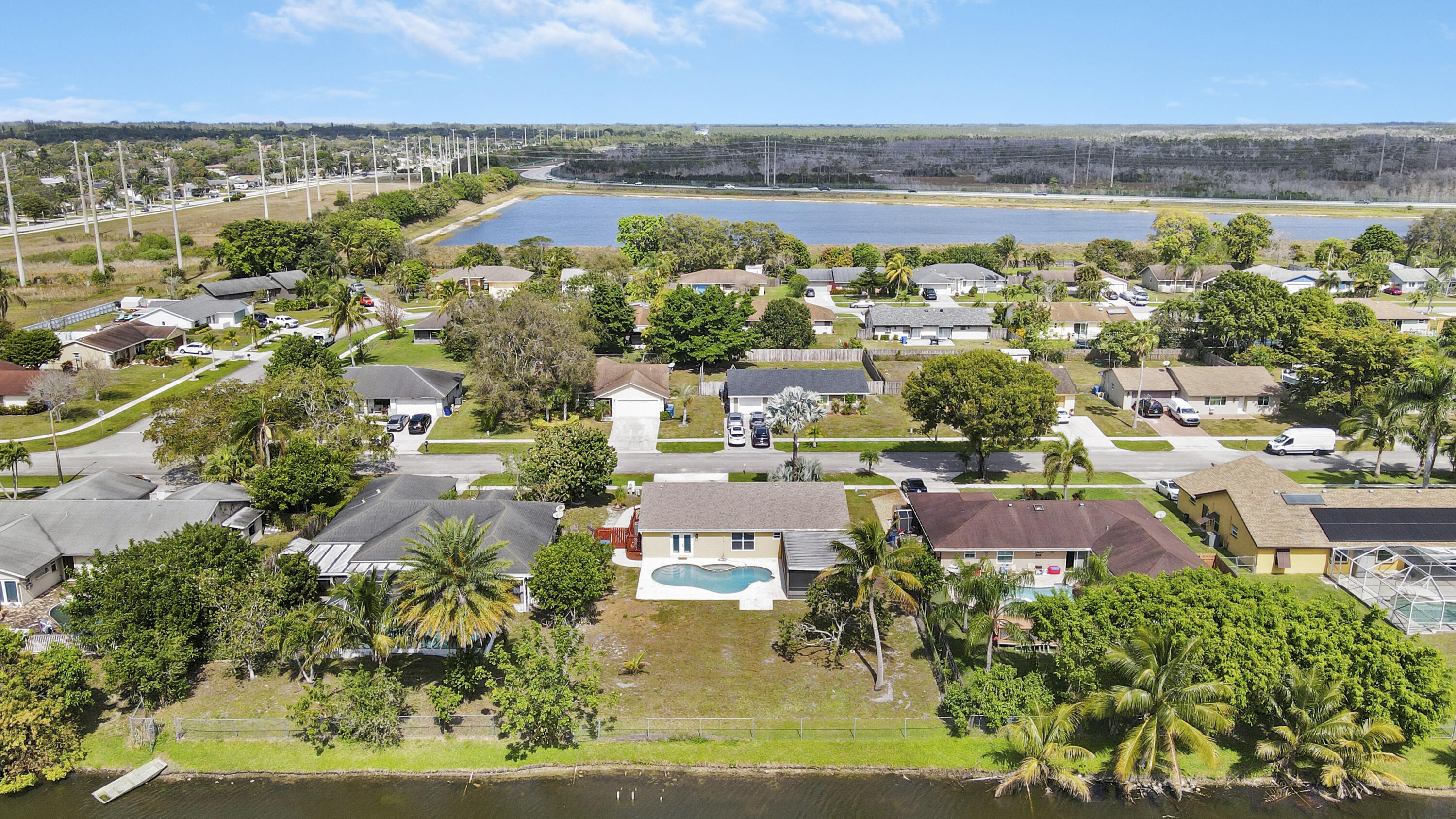 222 Las Palmas Street