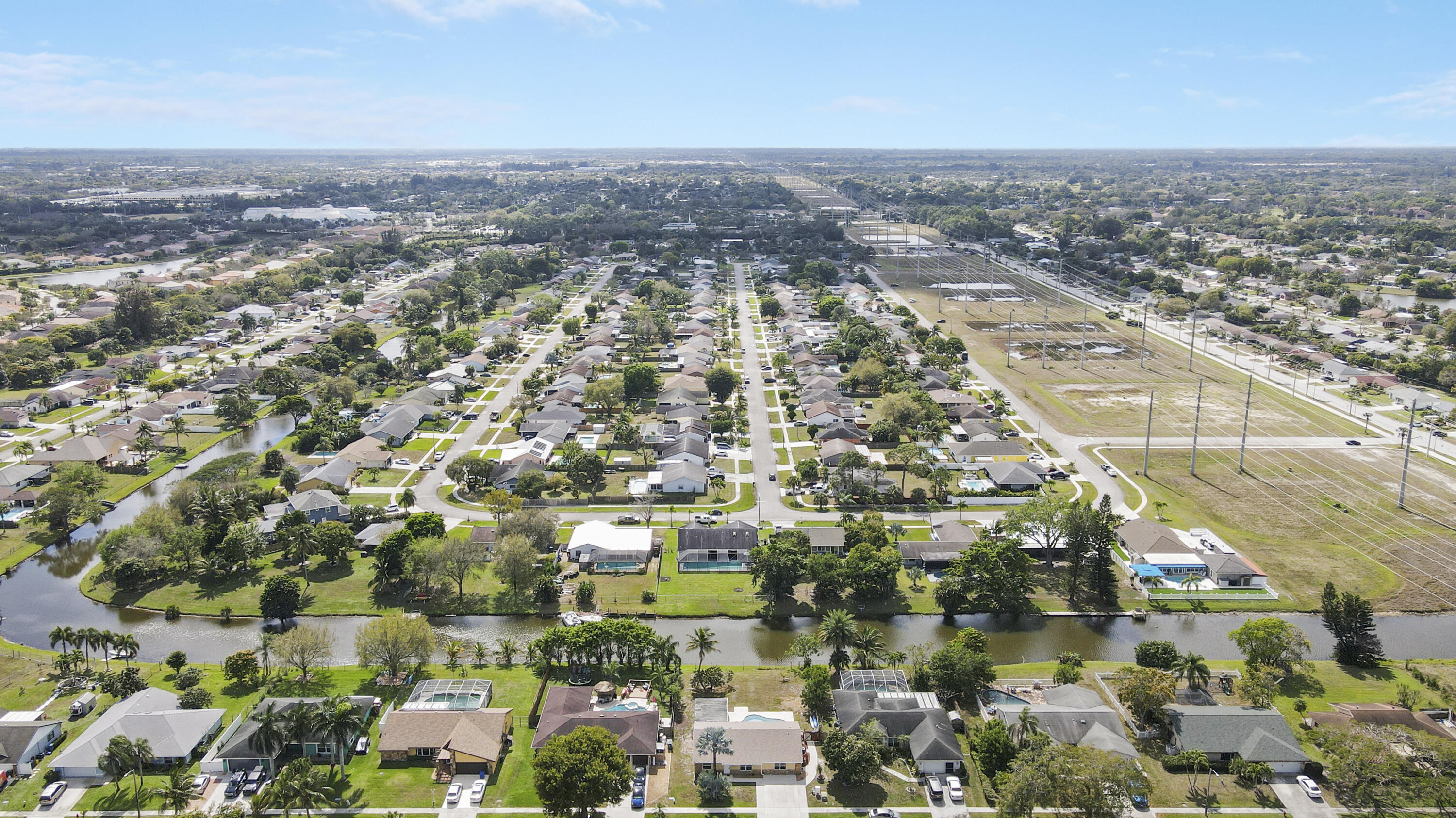 222 Las Palmas Street