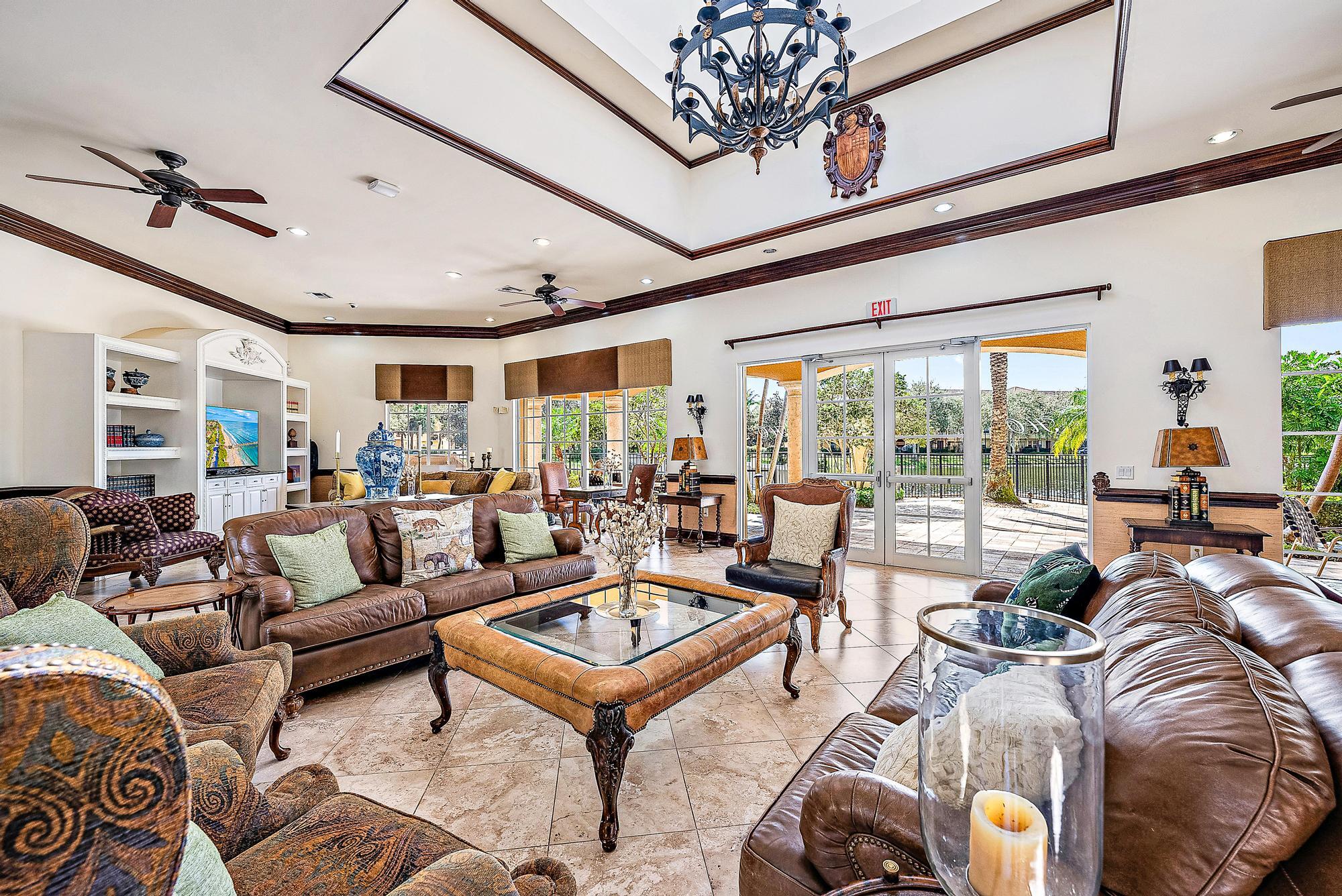 2660 Ravella Lane