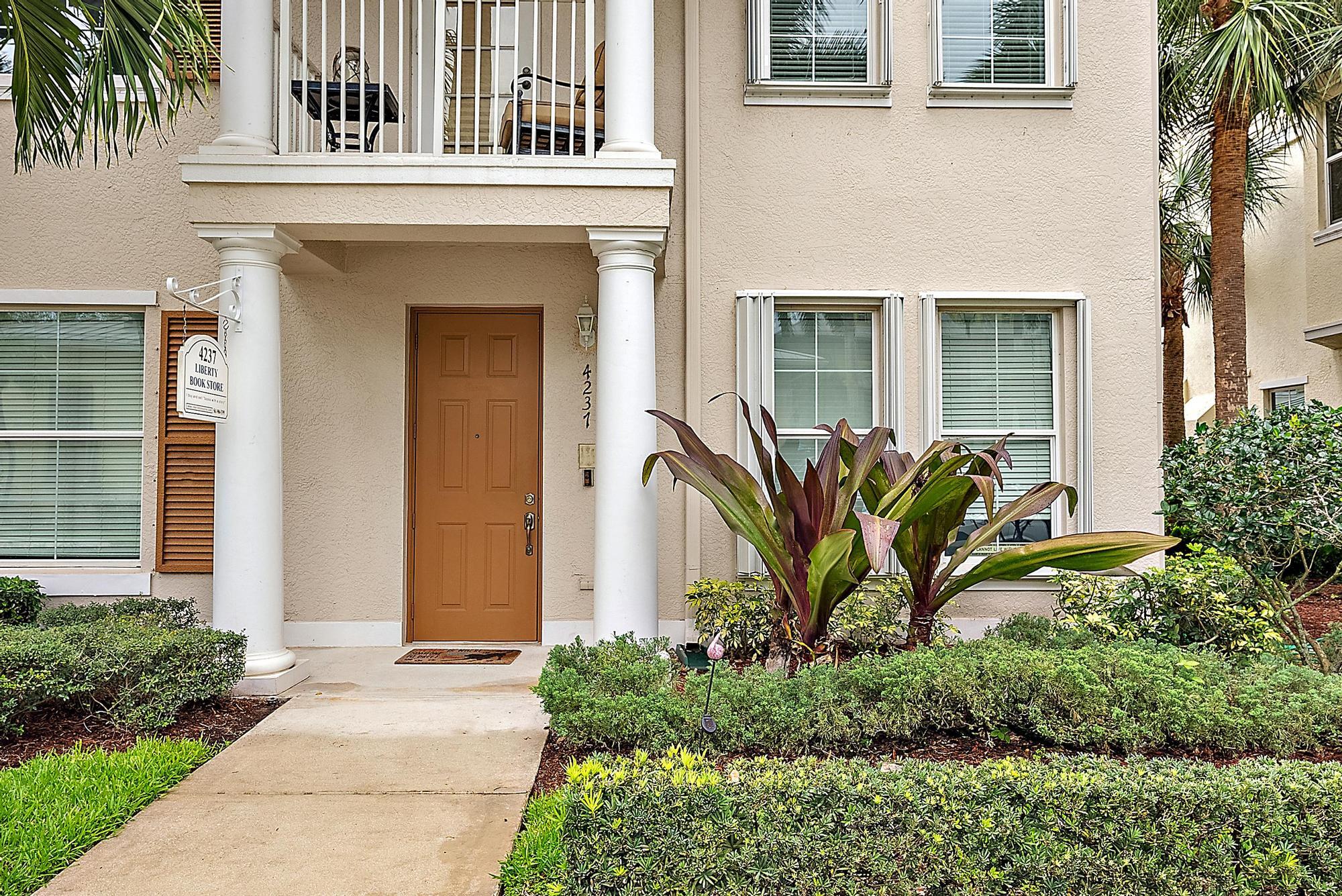 4237 E Main Street