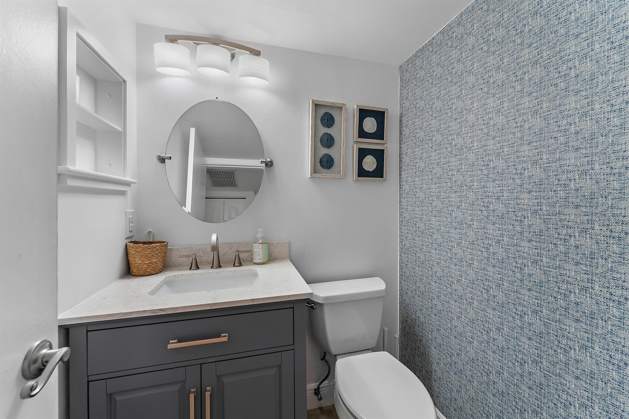 1605 S Us Highway 1 V1 104