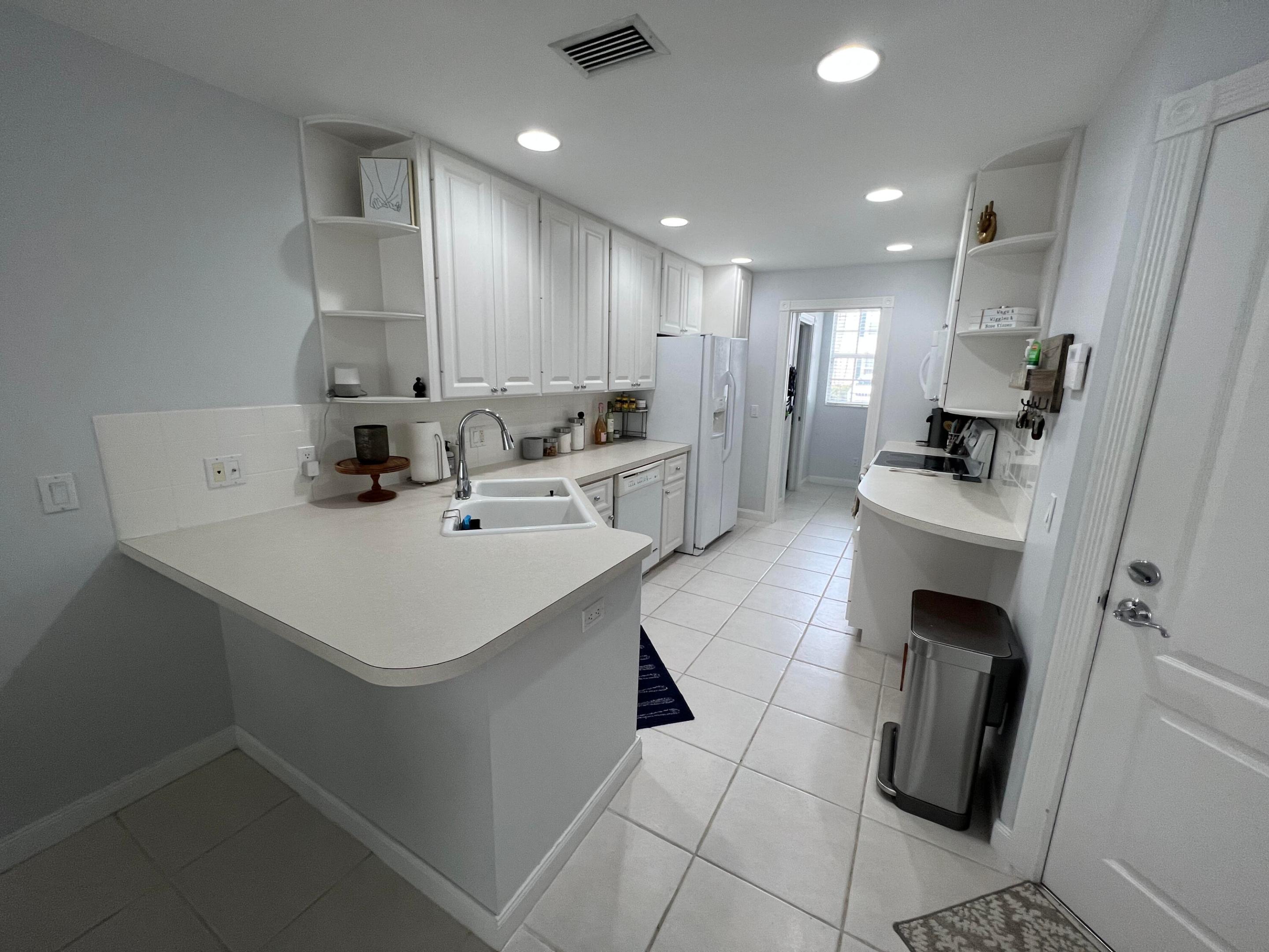 482 Capistrano Drive