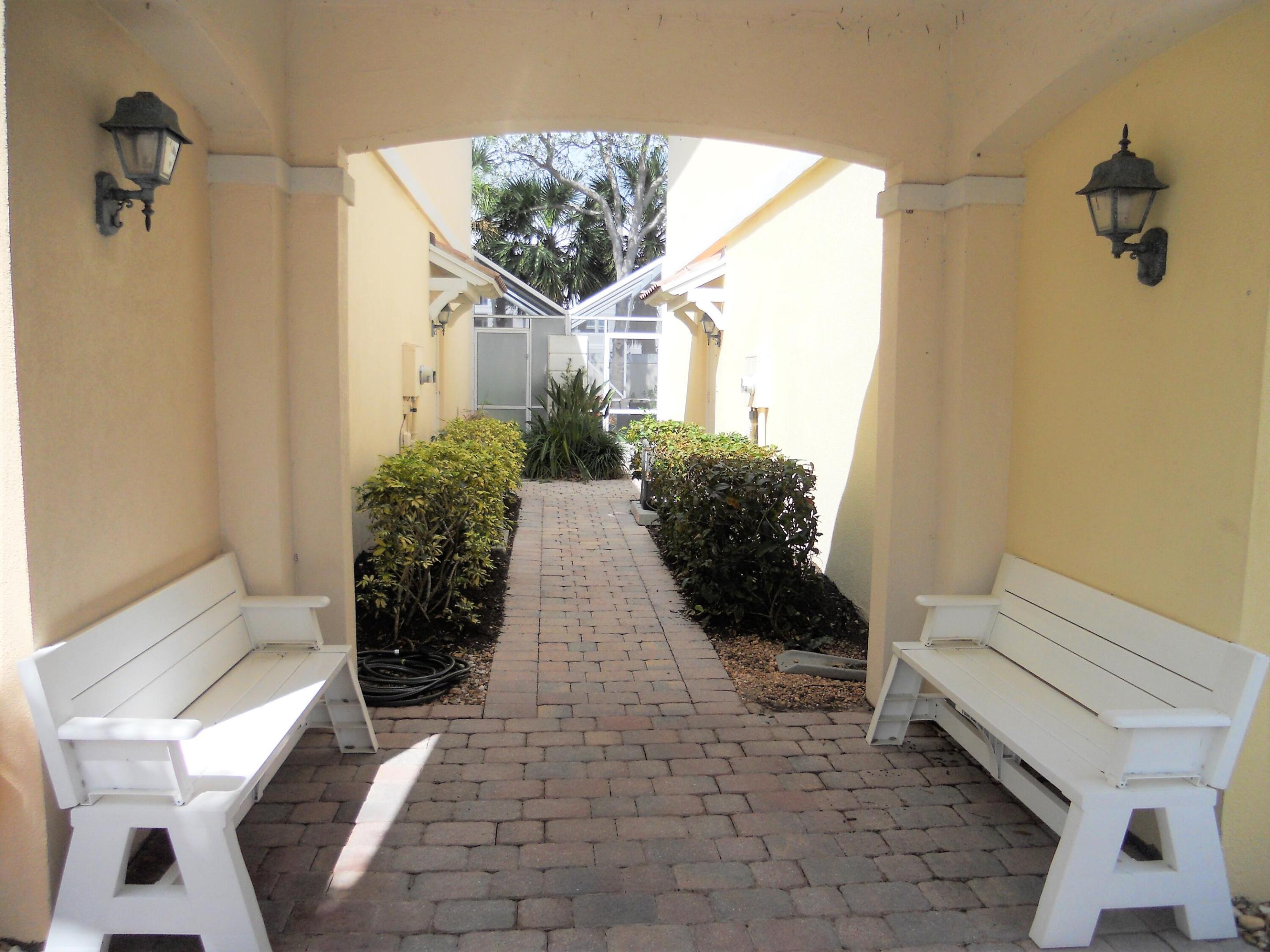 482 Capistrano Drive