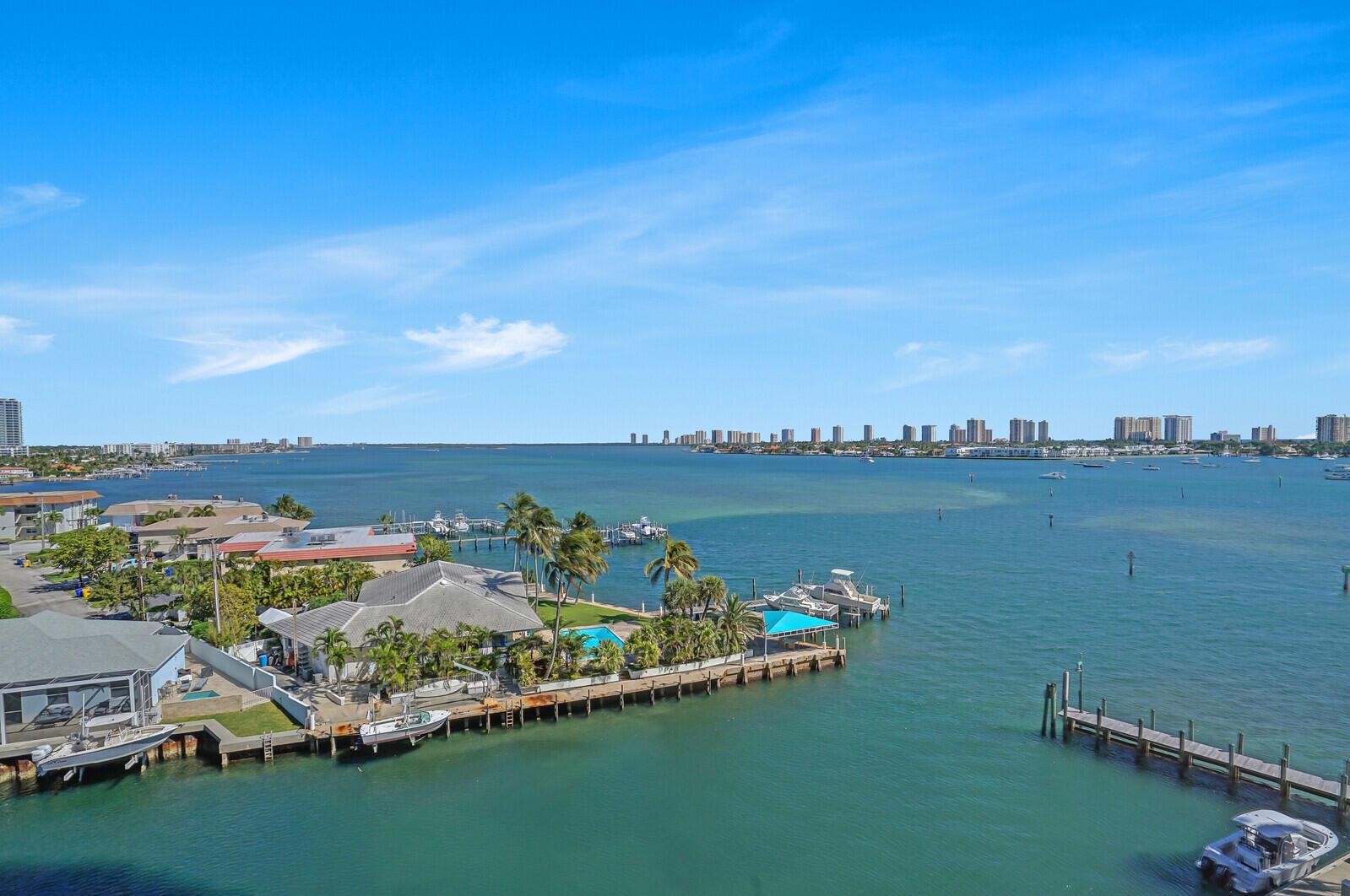 2650 Lake Shore Drive 703