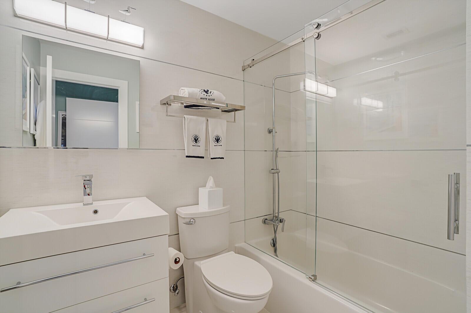 2399 Treasure Isle Drive 17