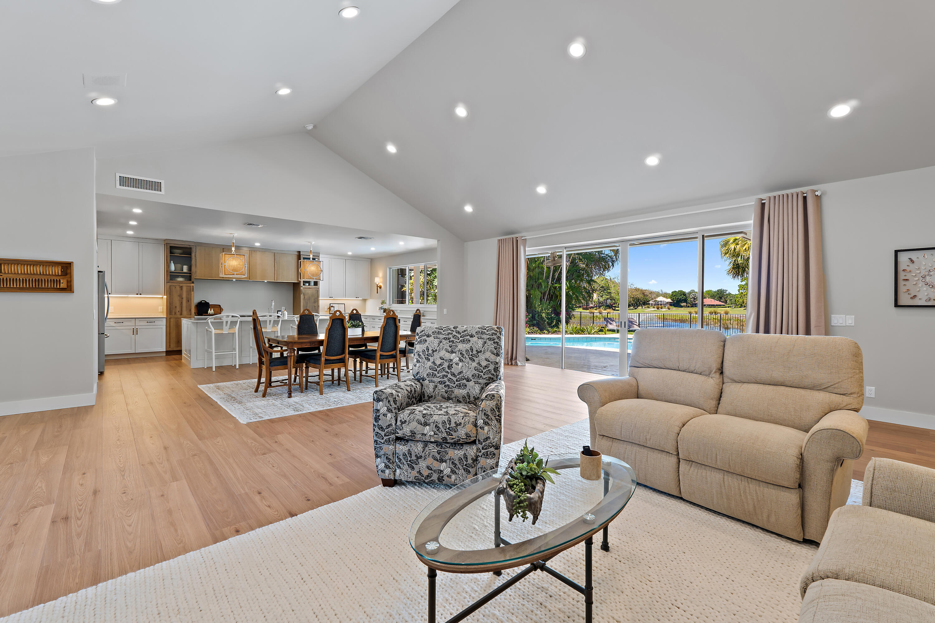 1 Banchory Court