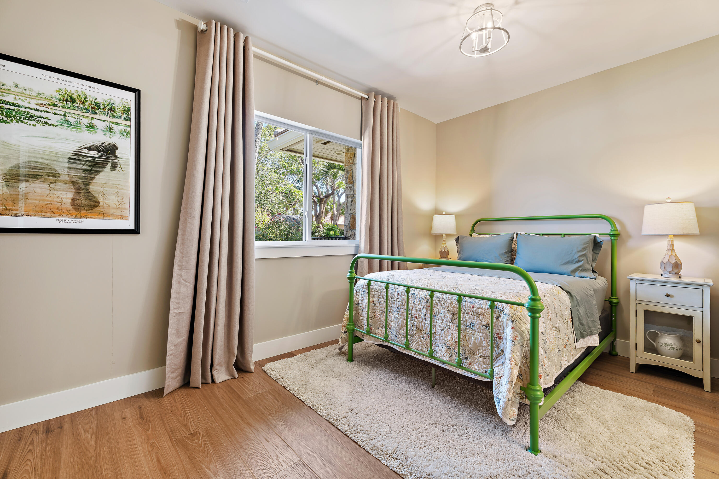 1 Banchory Court