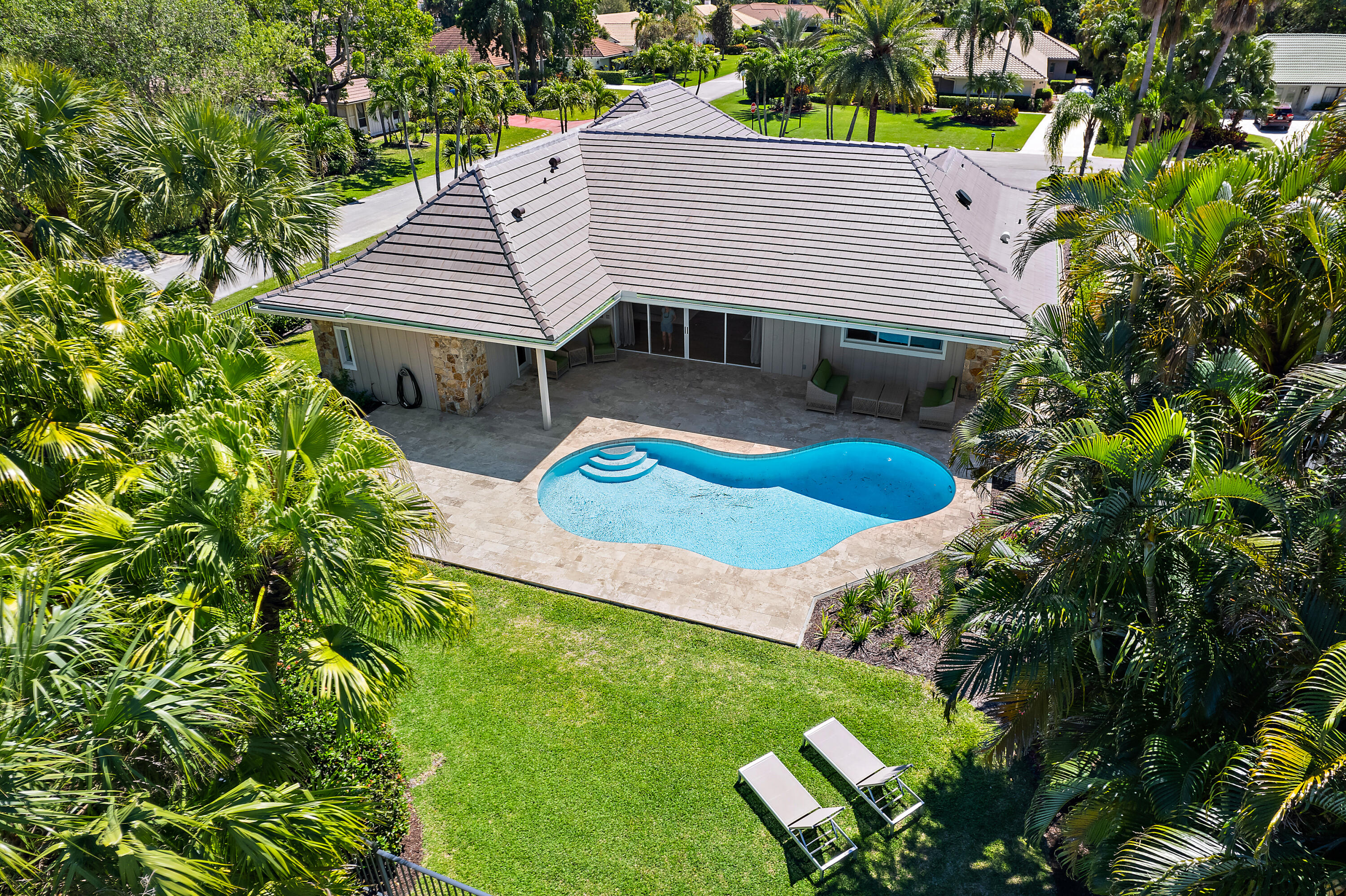 1 Banchory Court