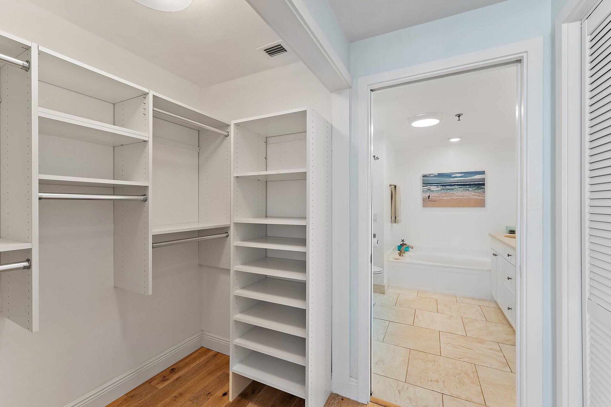 11370 Twelve Oaks Way 418