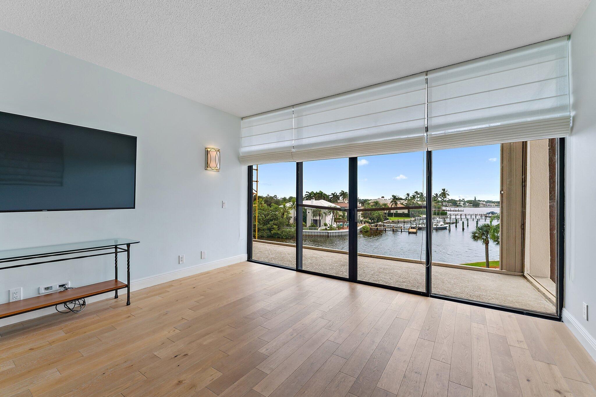 11370 Twelve Oaks Way 418